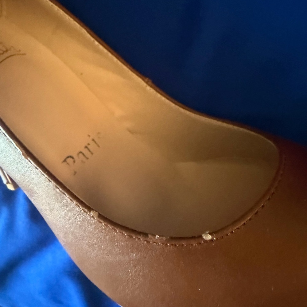 Christian Louboutin Brown Heels with Signature Red Soles - Picture 2 of 13